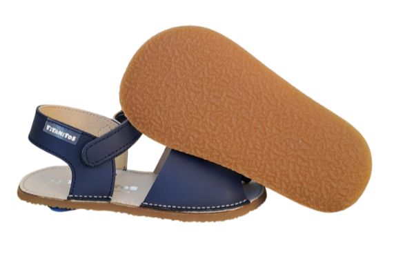 Sandalias minimalistas estilo menorquinas