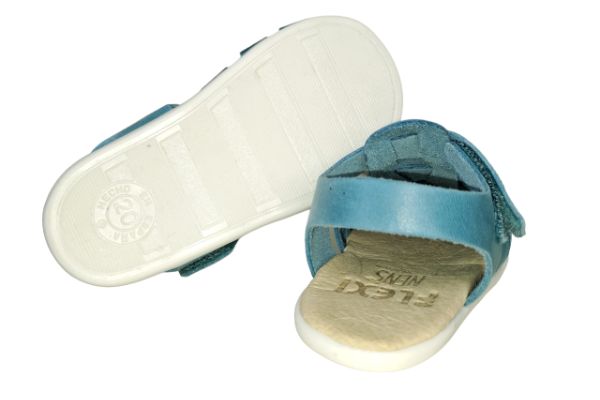 sandalias respetuosas de piel