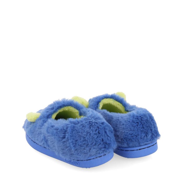 zapatillasandarporcasaniños