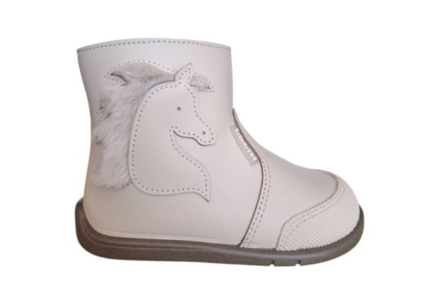 botas respetuosas niñas